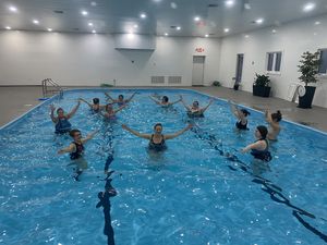 Pool Amenities